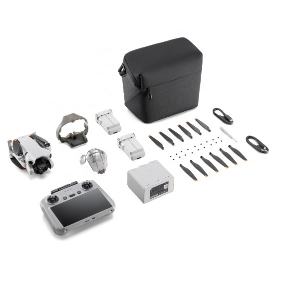 Квадрокоптер DJI Mini 4 Pro Fly More Combo Plus с пультом DJI RC2 в Улан-Удэ